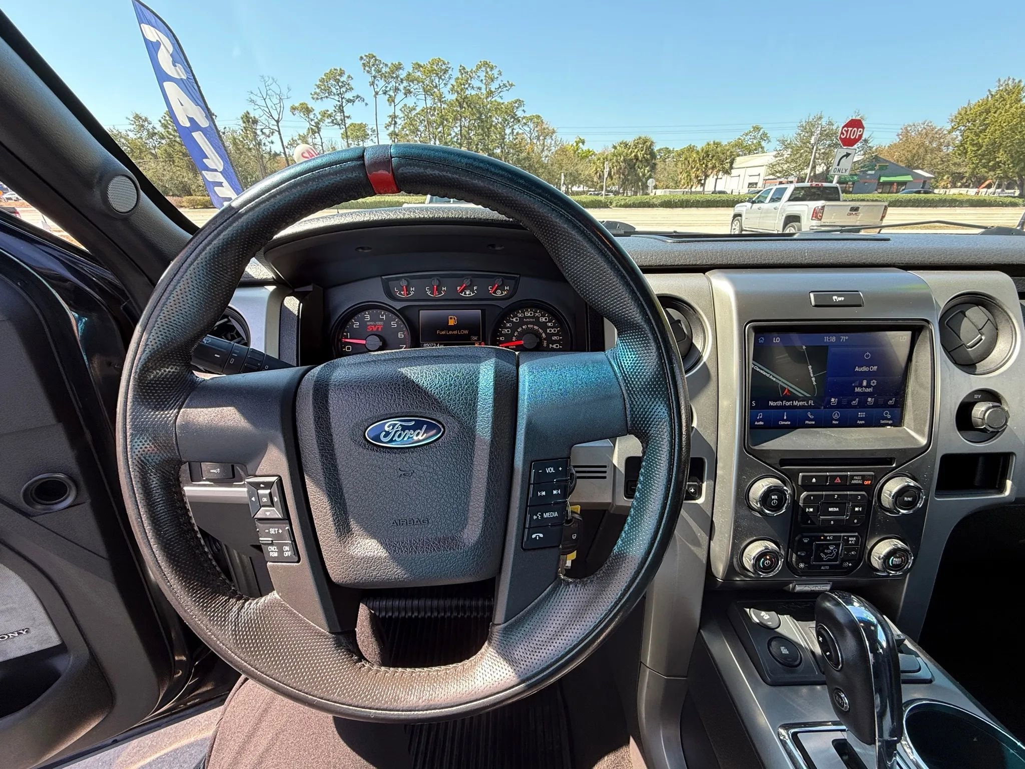 Used 2014 Ford F150 Raptor w/ Equipment Group 801A Luxury AWD/4WD image 11