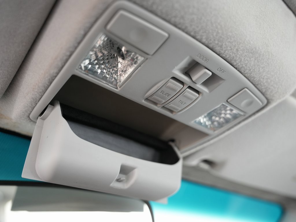 Used 2005 MAZDA MAZDA6 s Sport w/ Bose Audio & Moonroof Pkg image 47