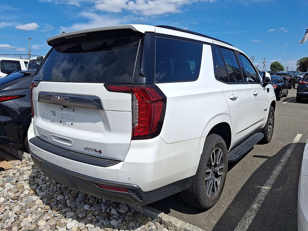 Used 2023 GMC Yukon AT4 AWD/4WD image 4