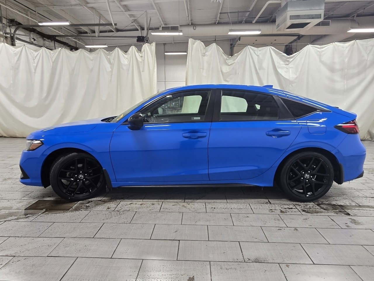 Used 2024 Honda Civic Sport image 10