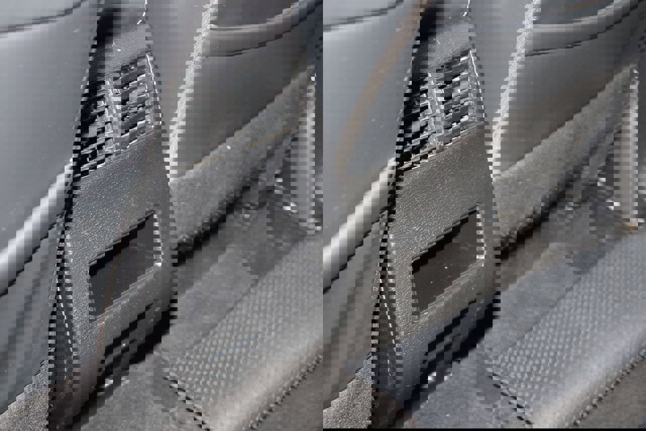 Used 2024 Mitsubishi Outlander SE image 20