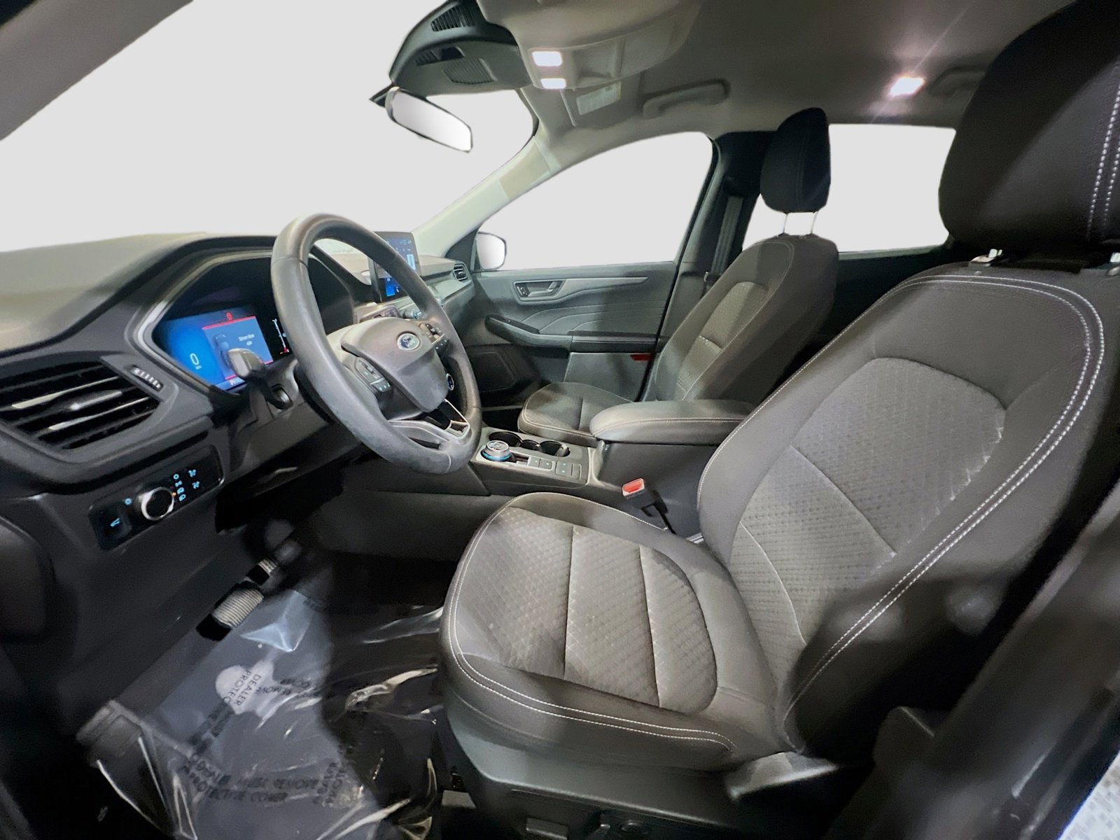Used 2023 Ford Escape Active image 14