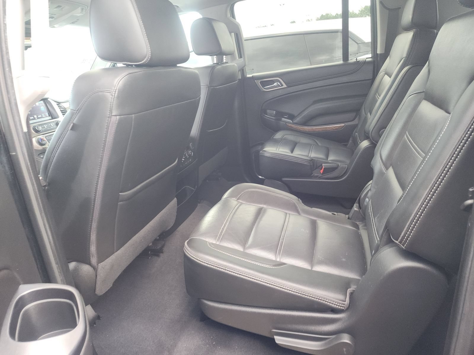 Used 2020 GMC Yukon XL Denali w/ Denali Ultimate Package AWD/4WD image 8