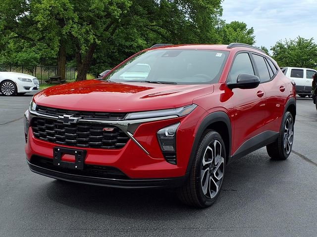 New 2026 Chevrolet Trax RS w/ Driver Confidence Package FWD image 5