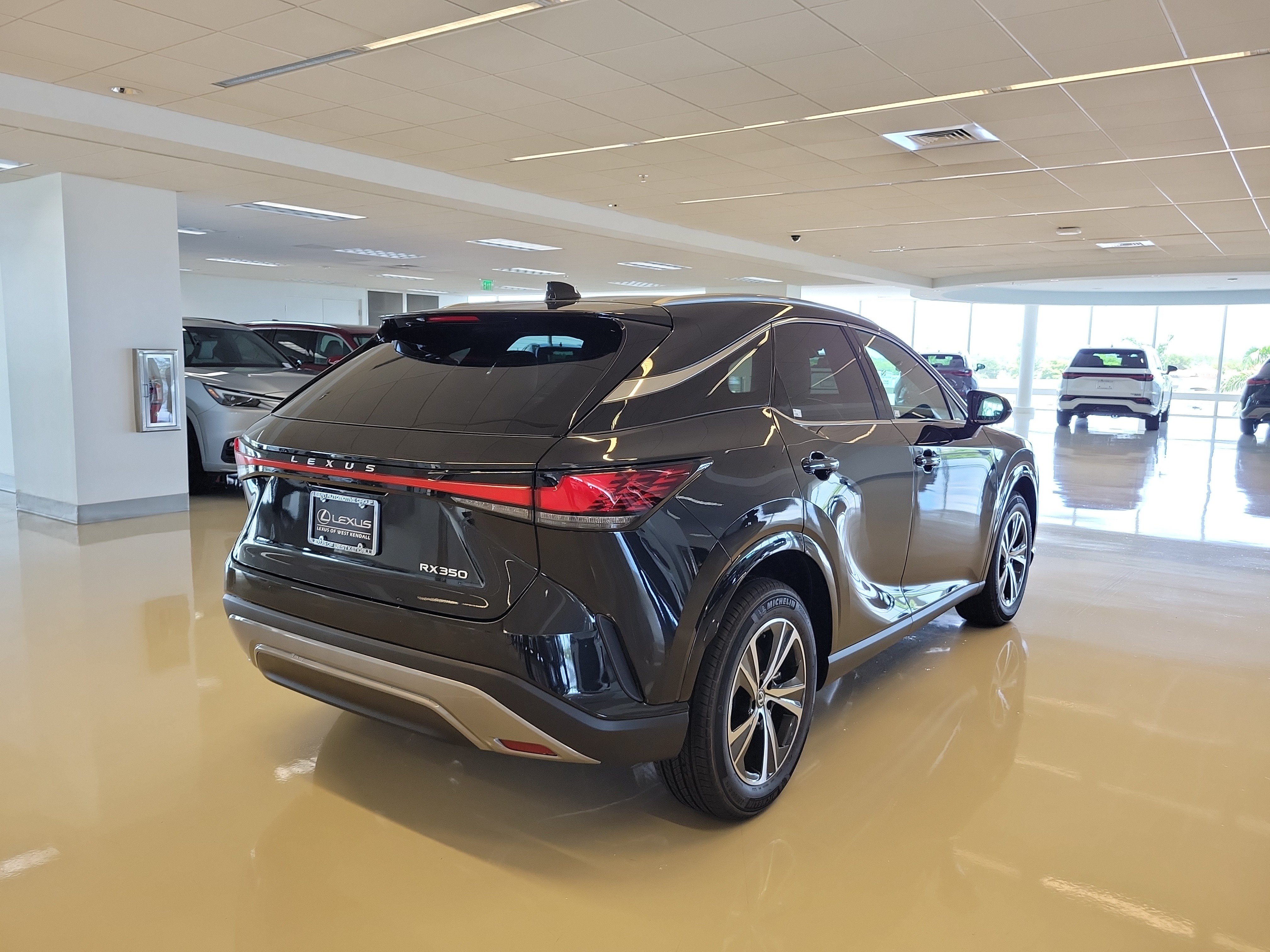 New 2026 Lexus RX 500h F Sport AWD/4WD image 8