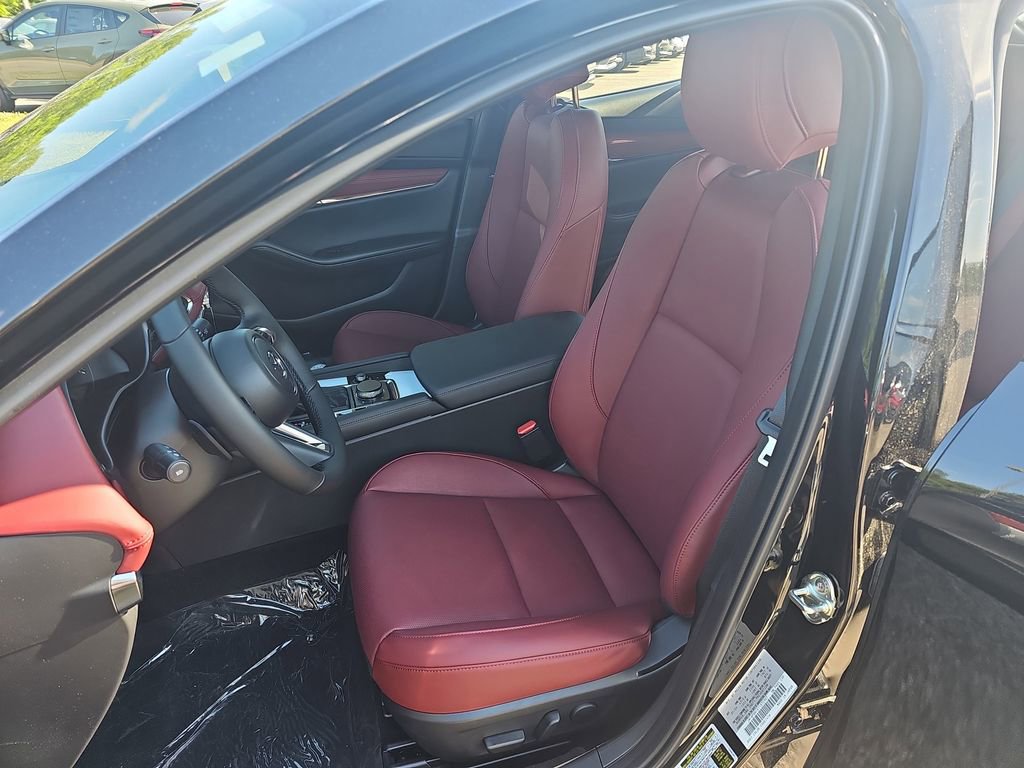 New 2026 MAZDA MAZDA3 Hatchback w/Premium Plus Pkg AWD/4WD image 16