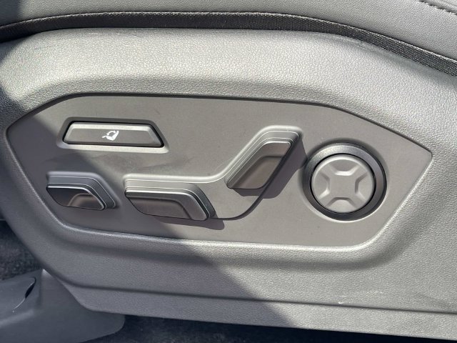 New 2027 Hyundai Santa Fe Calligraphy FWD image 23