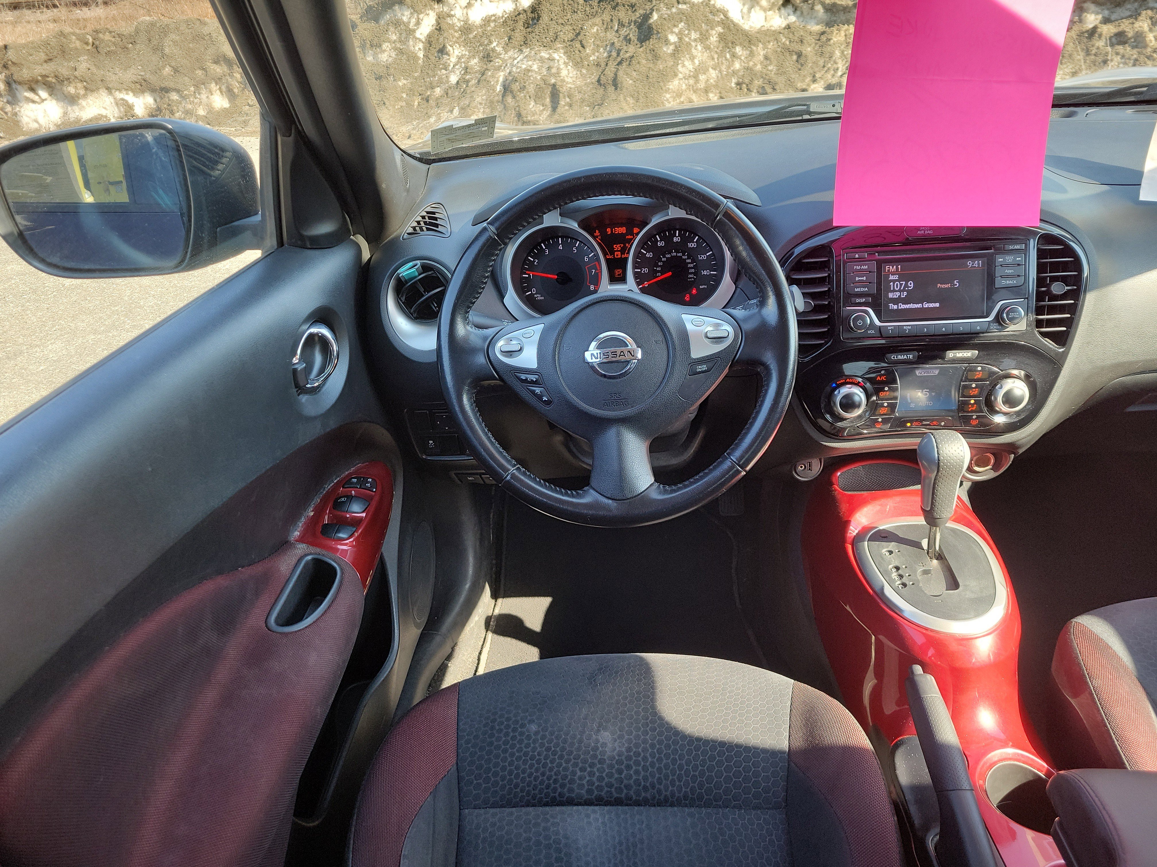 Used 2015 Nissan Juke SV w/ Cold Weather Package AWD/4WD image 15