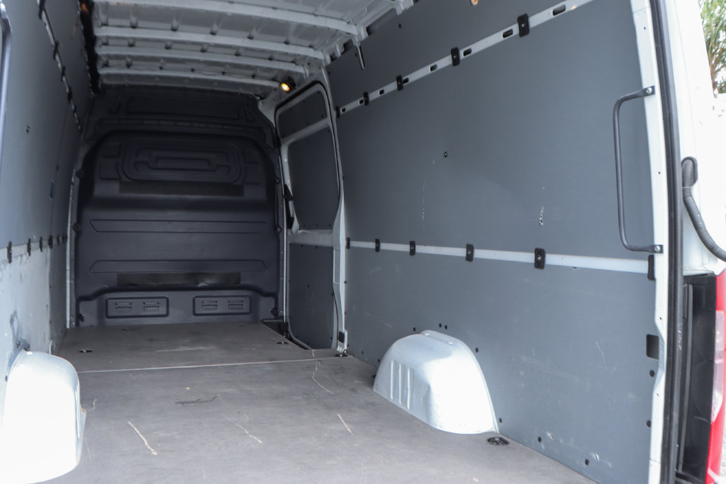 Used 2022 Mercedes-Benz Sprinter 2500 image 9