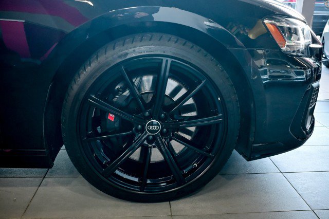 Used 2022 Audi S8 w/ S8 Comfort Plus Package image 45