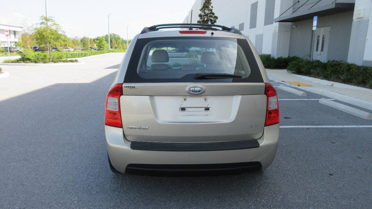 Used 2008 Kia Rondo LX FWD image 4