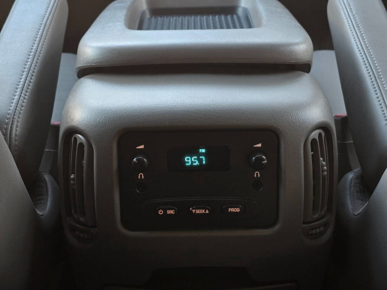 Used 2006 Chevrolet Avalanche Z66 w/ Sun And Sound Package image 23