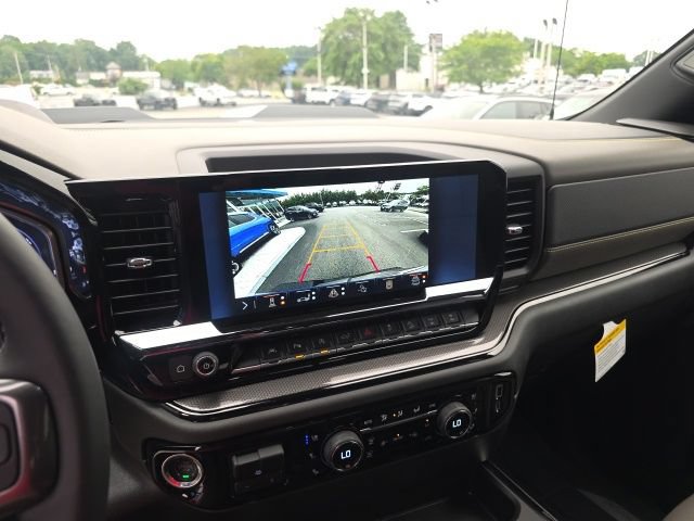 New 2026 Chevrolet Silverado 1500 ZR2 w/ Dark Appearance Package AWD/4WD image 23