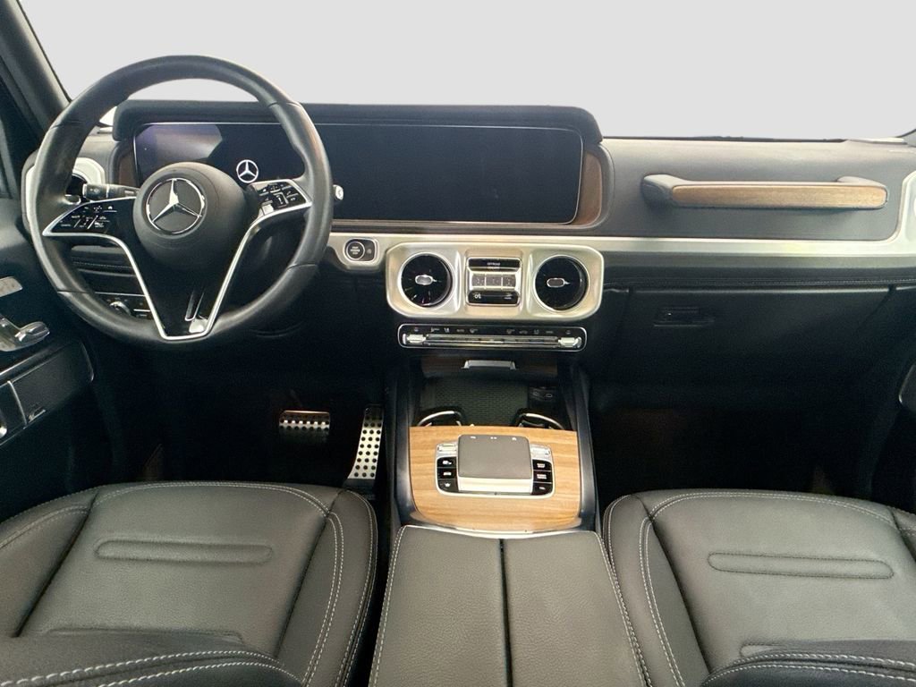 Used 2025 Mercedes-Benz G 550 image 13