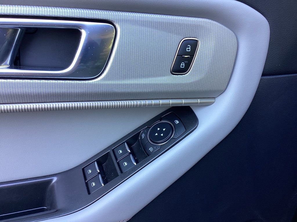New 2026 Ford Explorer Active w/ Active Comfort Package image 68