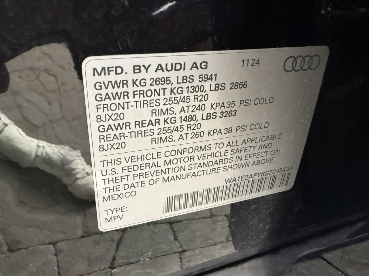 Used 2025 Audi Q5 e Premium Plus w/ Premium Plus Package image 27