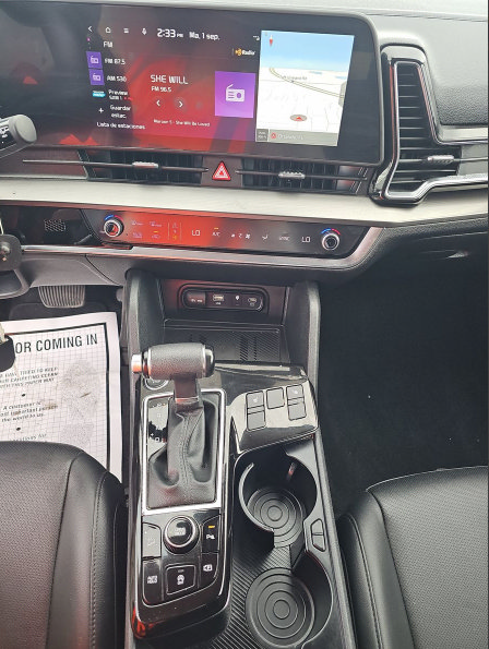 Used 2023 Kia Sportage EX FWD image 6