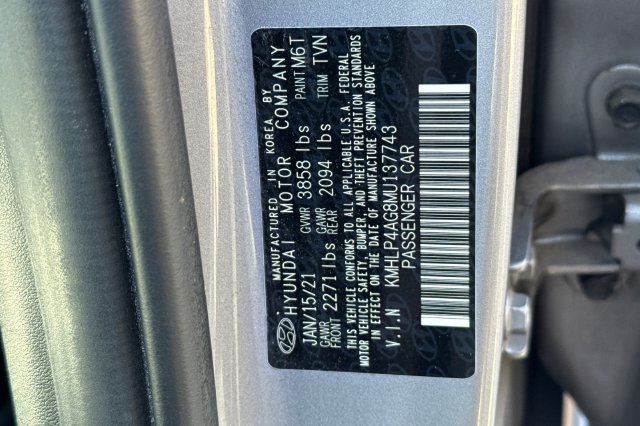Used 2021 Hyundai Elantra Limited FWD image 33