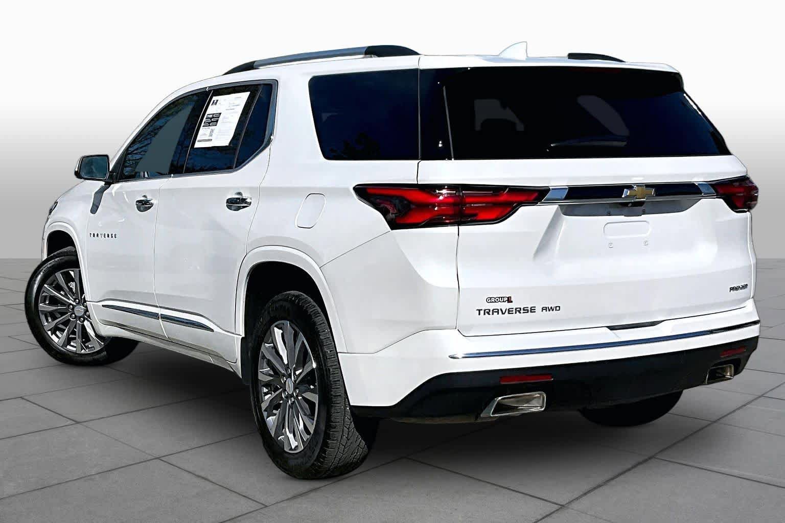 Used 2023 Chevrolet Traverse Premier AWD/4WD image 12