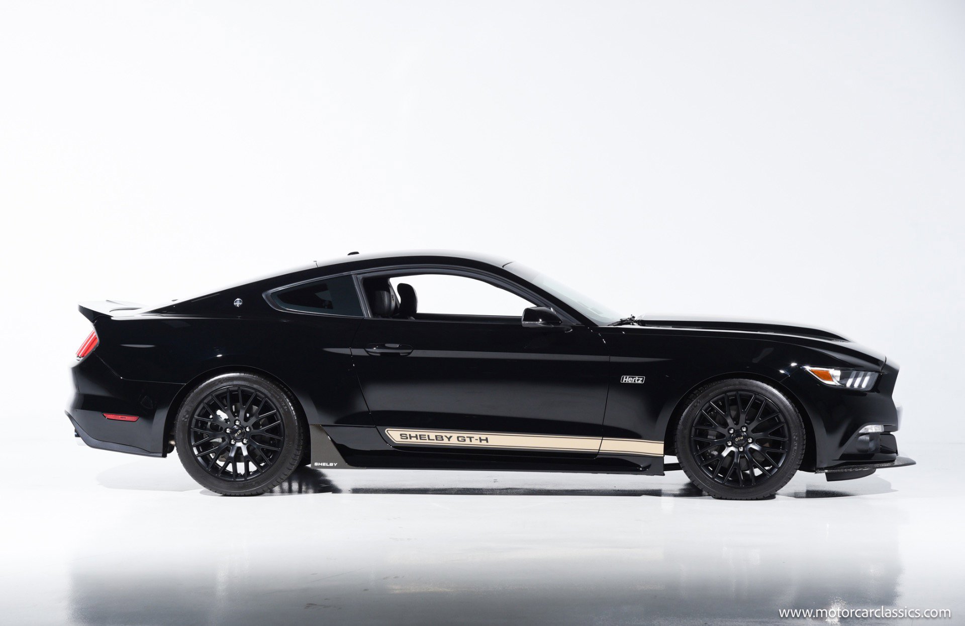 Used 2016 Ford Mustang GT Premium RWD image 9