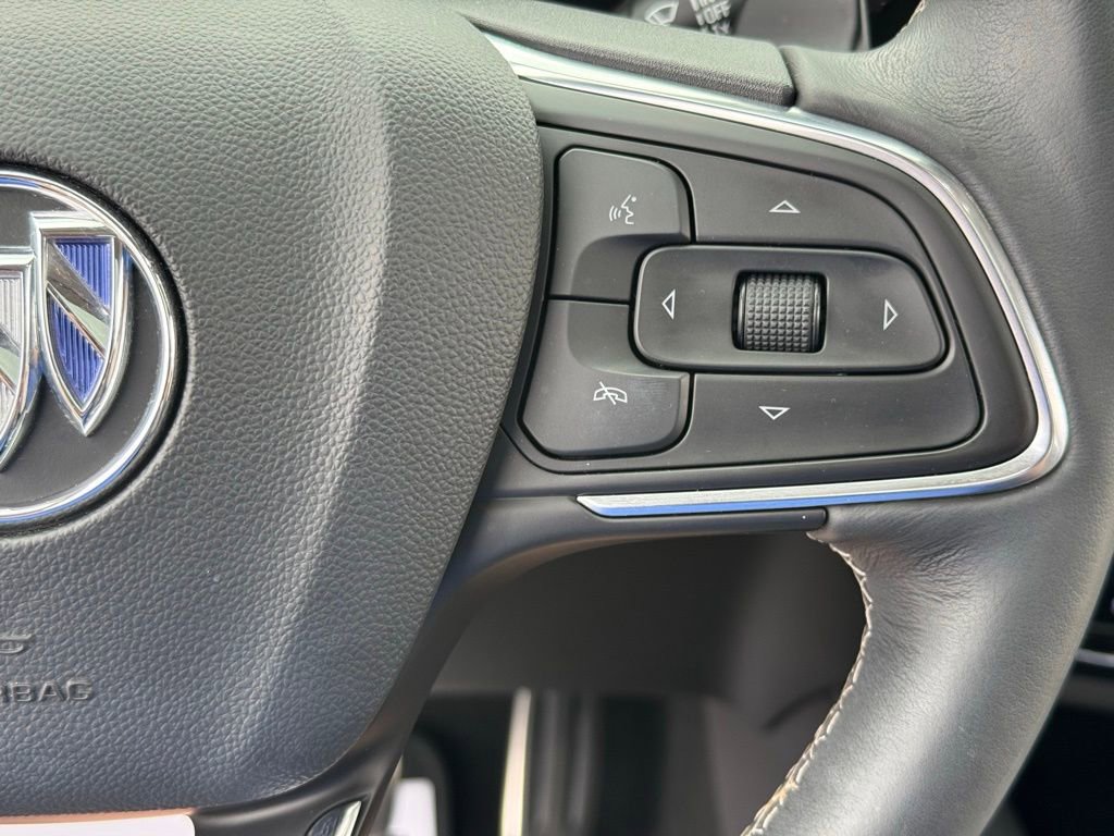 Used 2023 Buick Envision Essence w/ Sport Touring Package AWD/4WD image 26