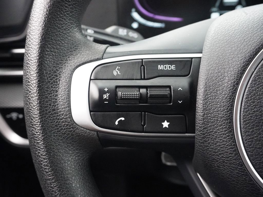 Used 2024 Kia Sportage LX image 31
