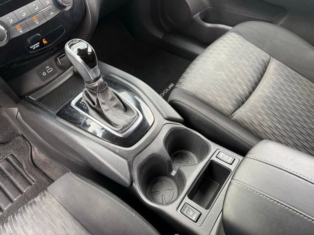 Used 2020 Nissan Rogue S w/ Special Edition Package image 20