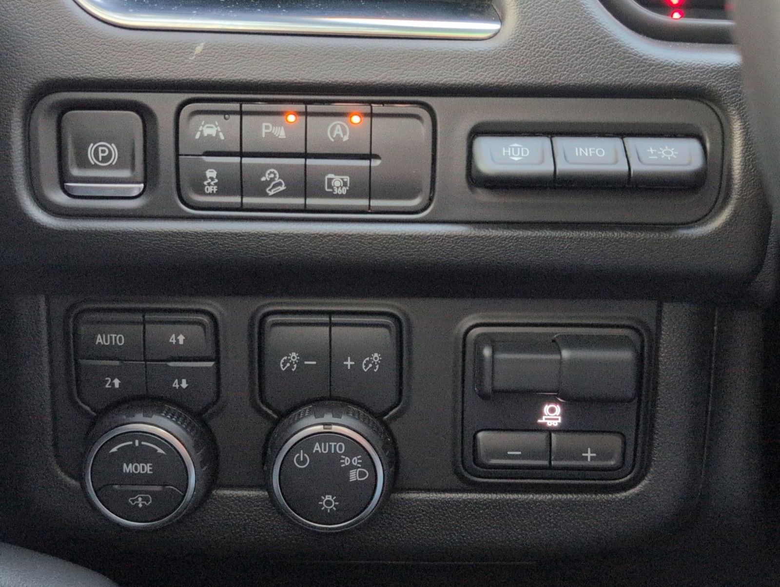 Used 2024 Chevrolet Tahoe High Country image 20