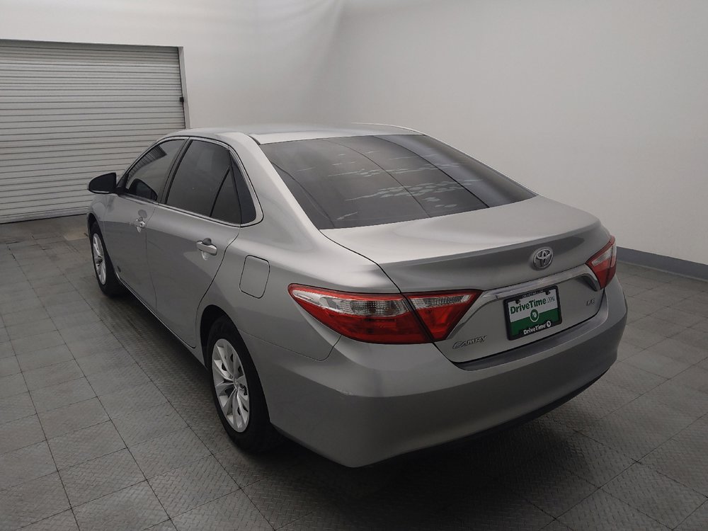 Used 2015 Toyota Camry LE FWD image 5