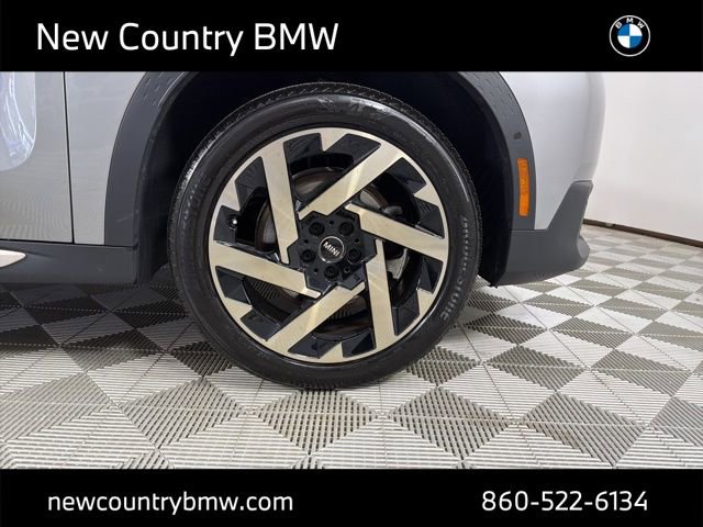 Certified 2025 MINI Cooper Countryman S image 9