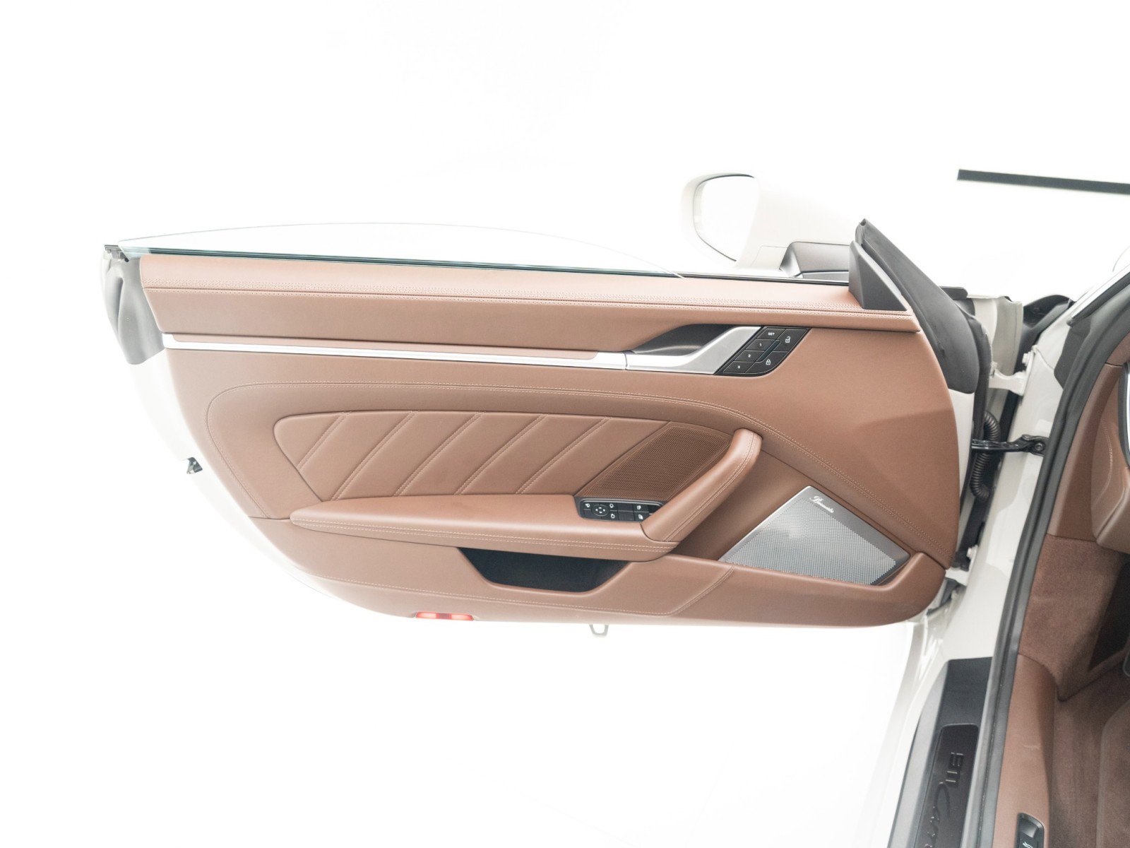 Certified 2025 Porsche 911 Carrera 4 GTS AWD/4WD image 22