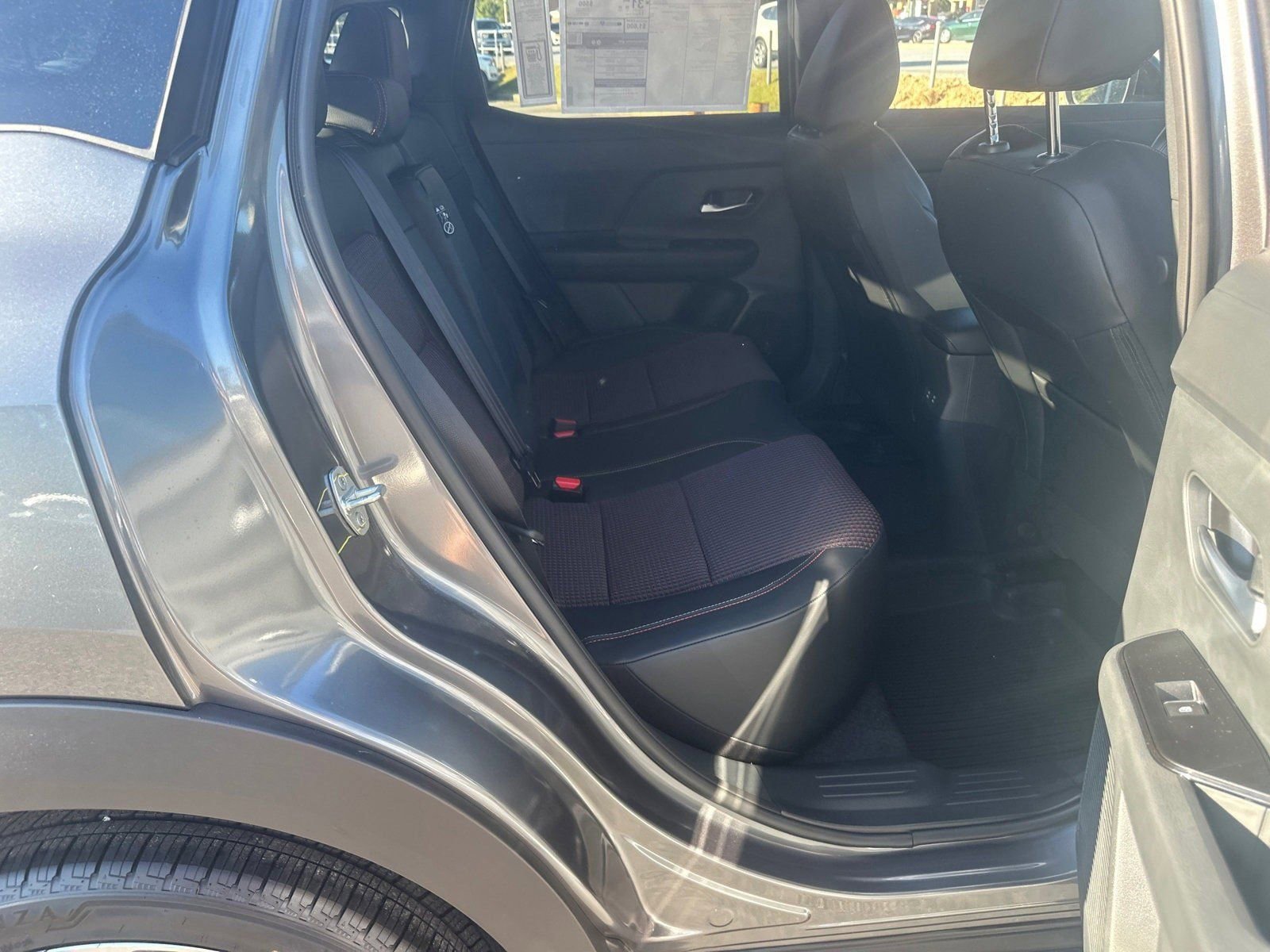 New 2026 Nissan Kicks SR image 15