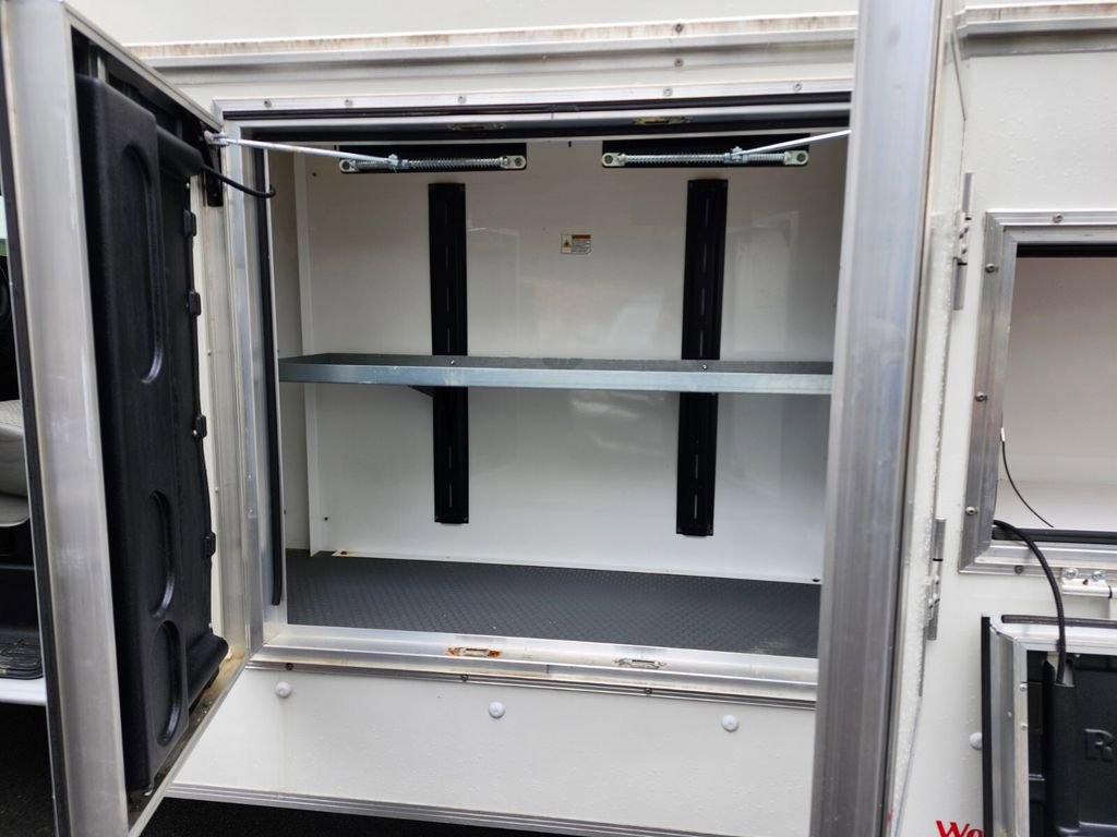 Used 2022 Chevrolet Express 3500 w/ Power Convenience Package image 25