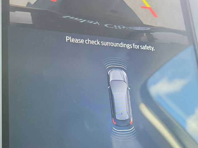 Certified 2024 Ford Edge Titanium AWD/4WD image 16