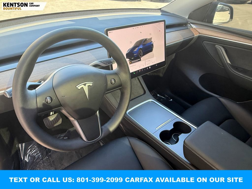 Used 2024 Tesla Model Y Long Range image 28