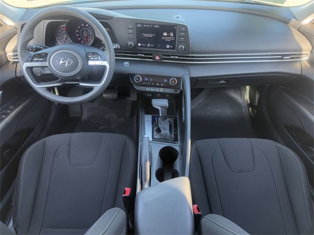 Used 2023 Hyundai Elantra SEL image 9