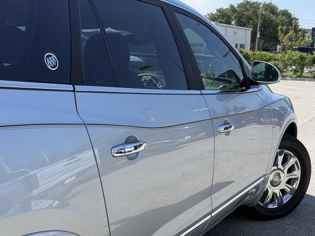 Used 2017 Buick Enclave Leather FWD image 8