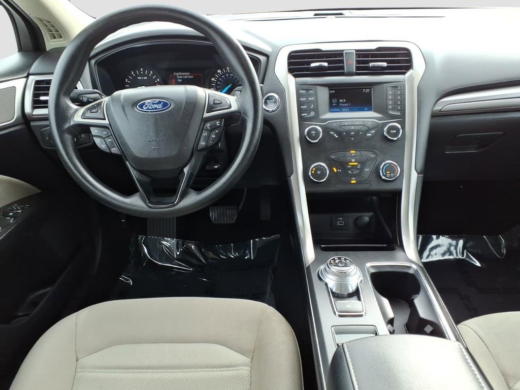 Used 2019 Ford Fusion S image 12