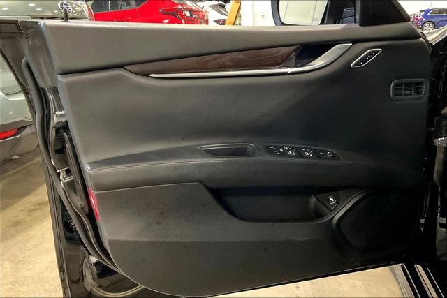 Used 2014 Maserati Ghibli S Q4 AWD/4WD image 23