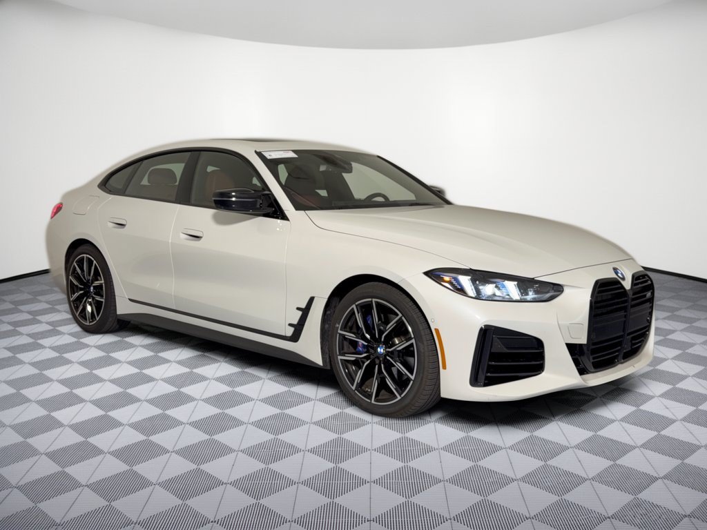 Used 2026 BMW M440i RWD image 7
