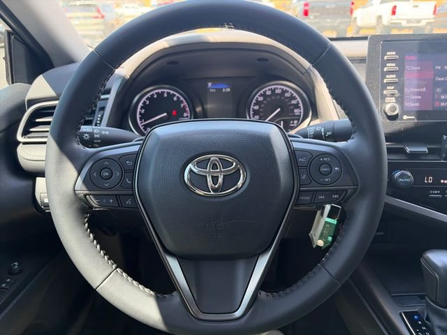 Used 2023 Toyota Camry SE FWD image 23