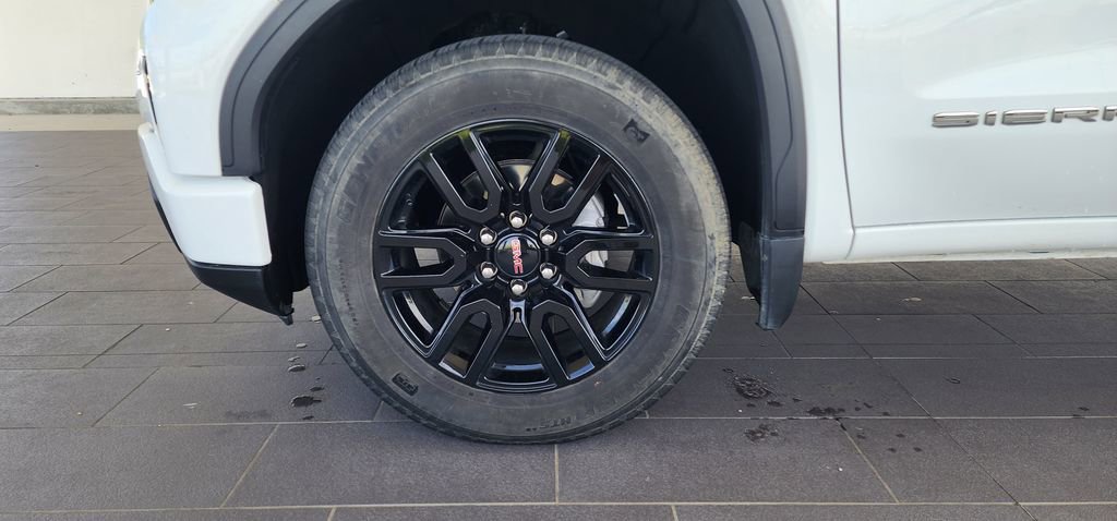 Used 2023 GMC Sierra 1500 Pro w/ Graphite Edition image 10