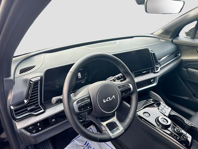 Used 2025 Kia Sportage X-Line image 12