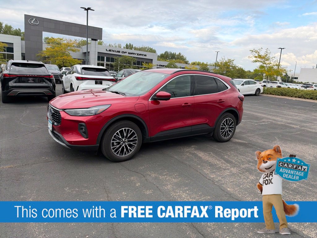 Used 2023 Ford Escape SE w/ PHEV Premium Package FWD image 2