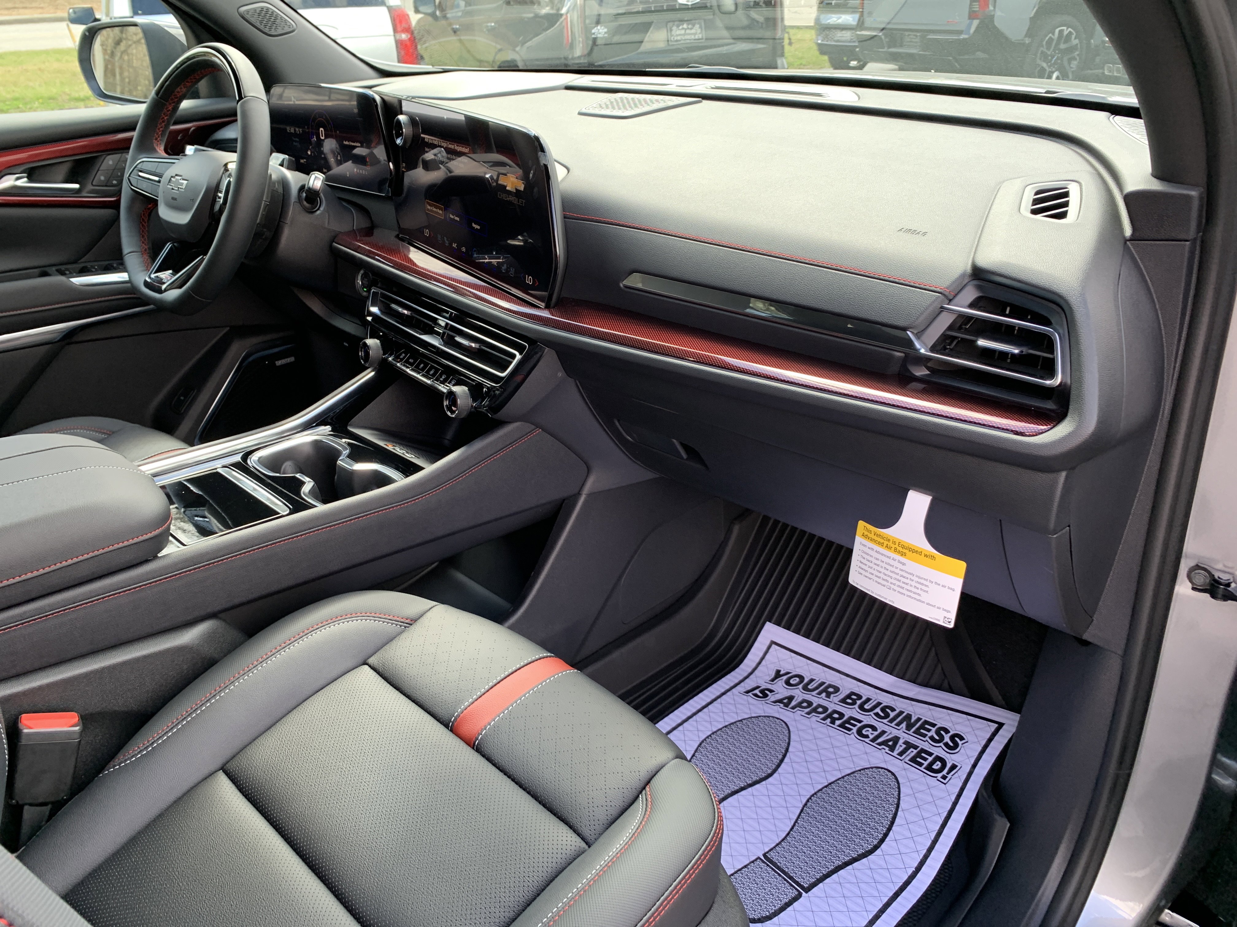 New 2026 Chevrolet Traverse RS w/ LPO, Floor Liner Package image 29