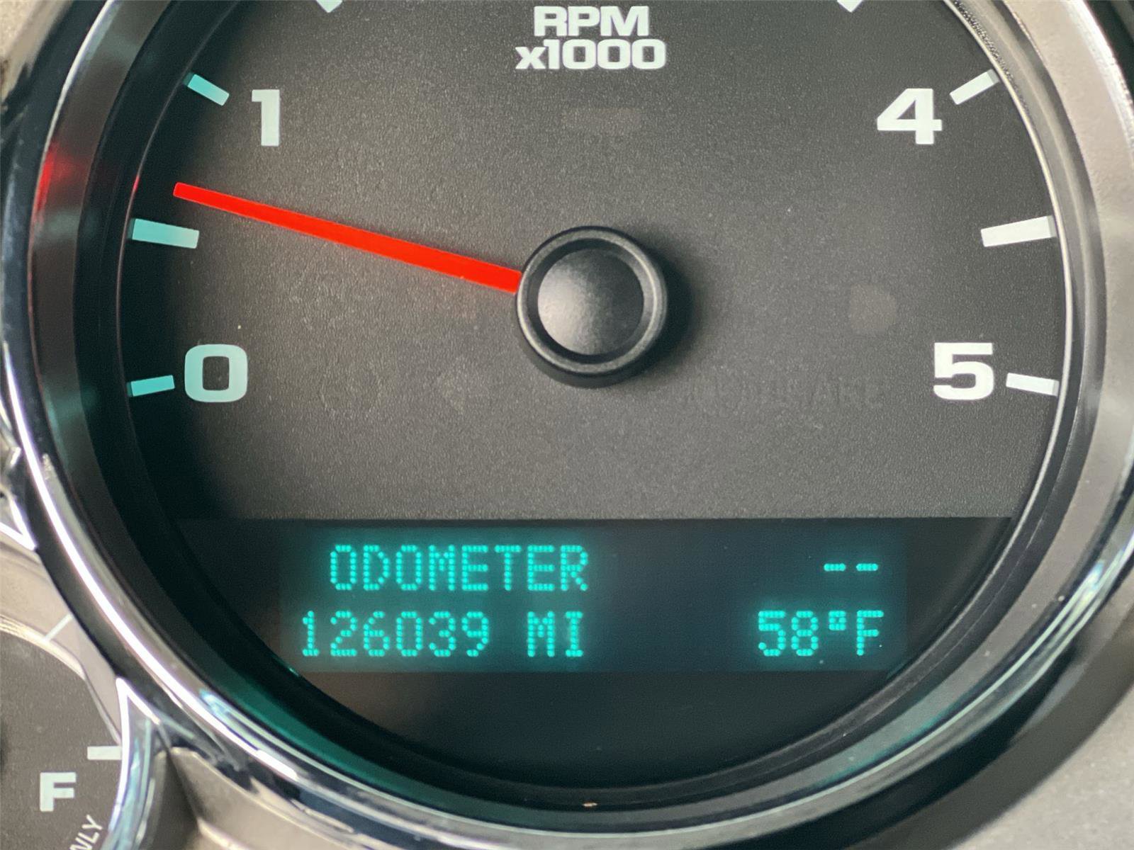 Used 2011 GMC Sierra 2500 SLE w/ SLE Preferred Package image 16