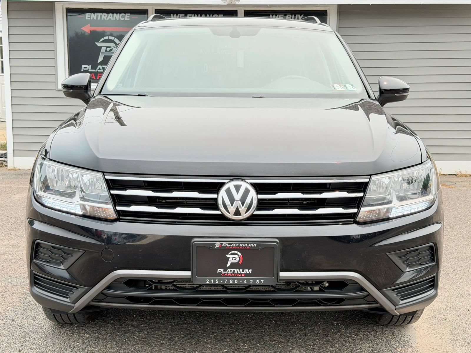 Used 2021 Volkswagen Tiguan SE w/ Panoramic Sunroof Package AWD/4WD image 19