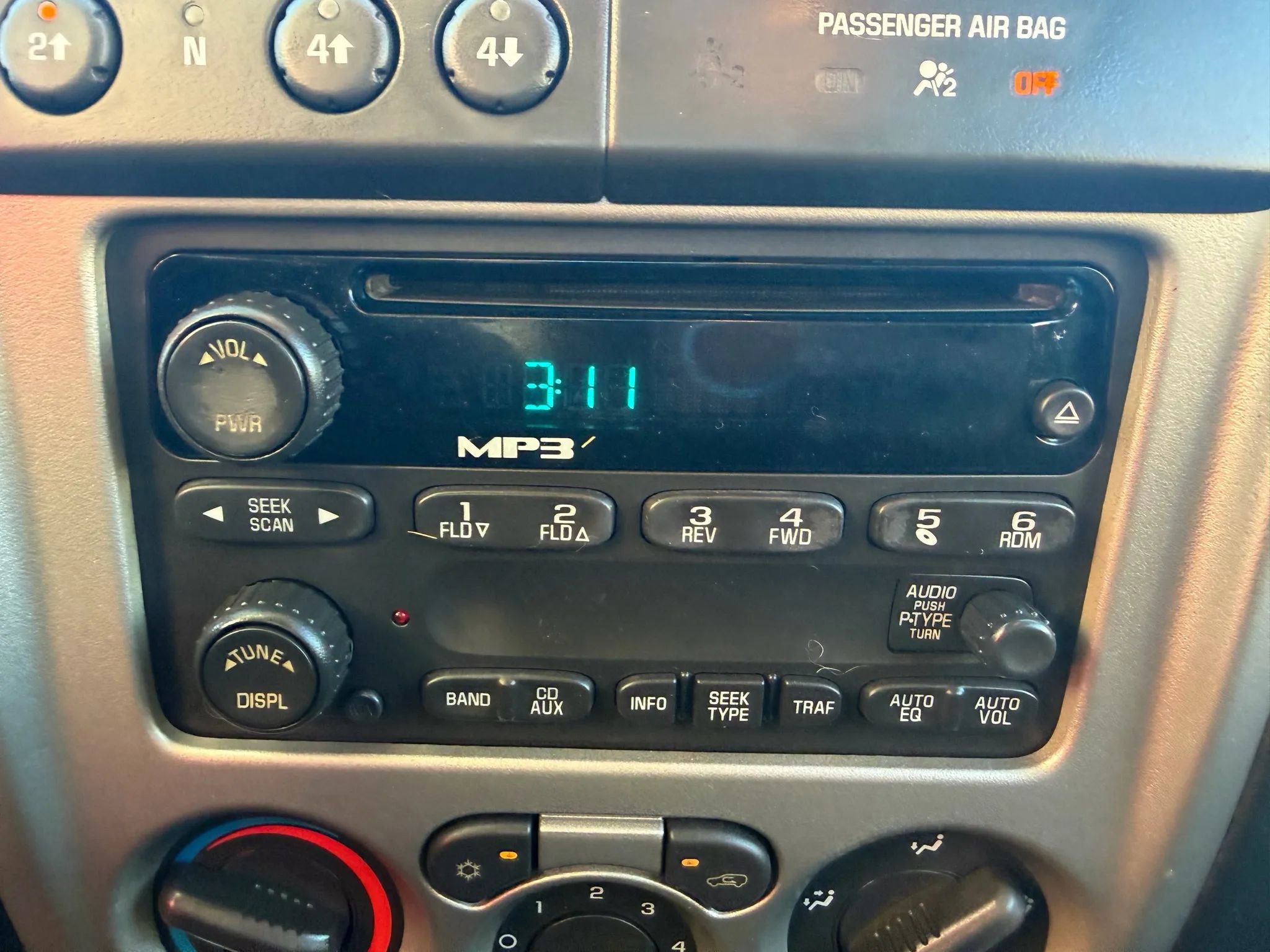 Used 2007 Chevrolet Colorado LT w/ LT Preferred Equipment Group image 17