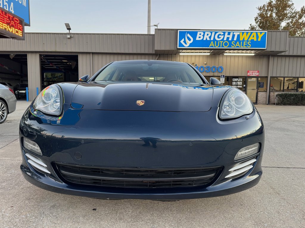 Used 2012 Porsche Panamera 4 AWD/4WD image 4