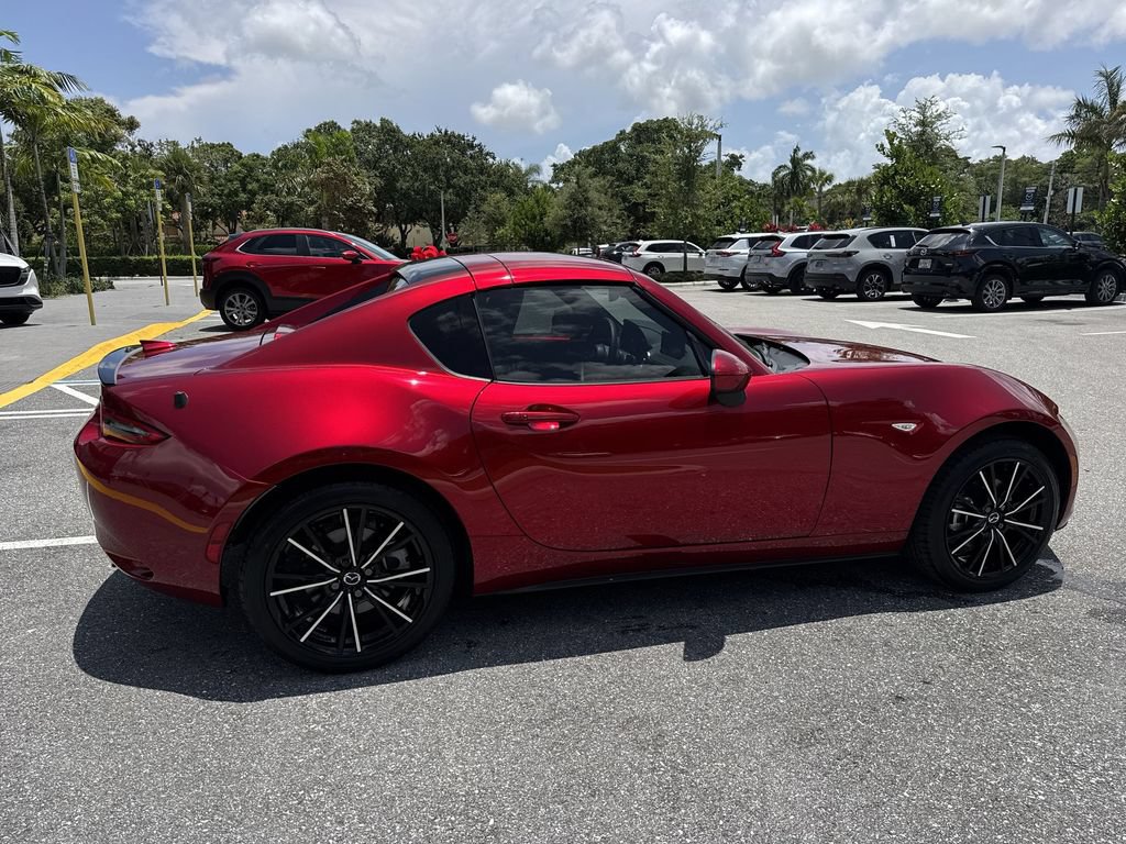 Certified 2025 MAZDA MX-5 Miata RF Grand Touring RWD image 4